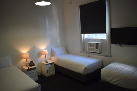 Ambassadors Hotel - Accommodation Mt Buller 17