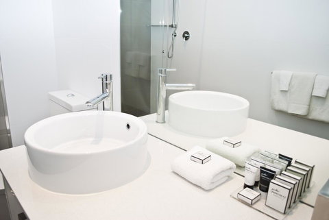 Mawson Lakes Hotel - Accommodation Mt Buller 4