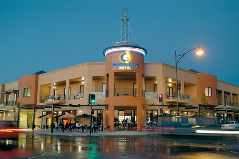 Mawson Lakes Hotel - Accommodation Mt Buller 8