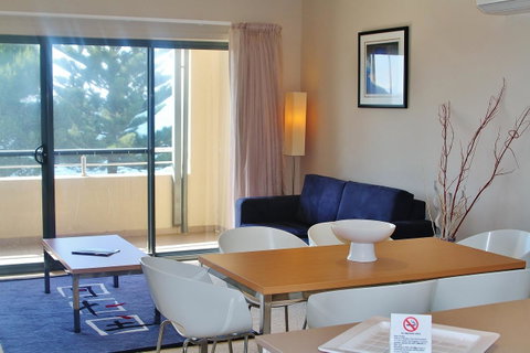 Pier Number 10 - Accommodation Mt buller 6