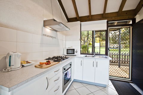 Chandlers Smiths Beach Villas - Accommodation Mt Buller 2