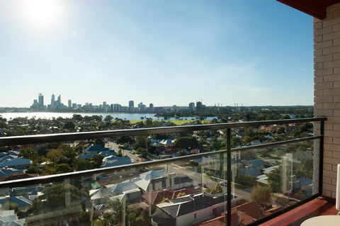 Metro Hotel Perth - Accommodation Mt Buller 6