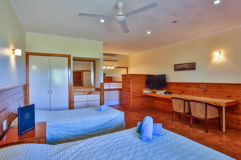 Kimberley Hotel - Accommodation Mt Buller 2