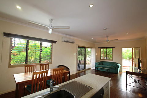 Kimberley Hotel - Accommodation Mt Buller 4