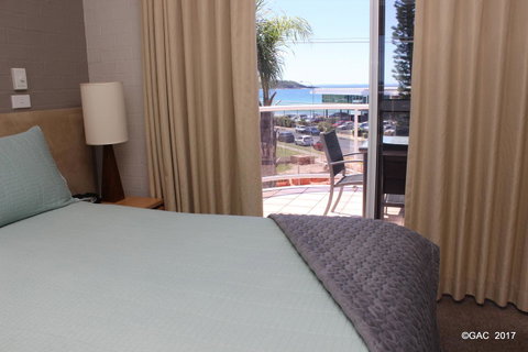 Mollymook Cove Apartments - Accommodation Mt Buller 6