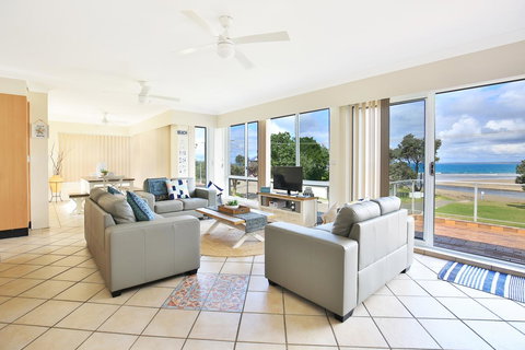 The Rotunda, Gerroa - Accommodation Mt Buller 3