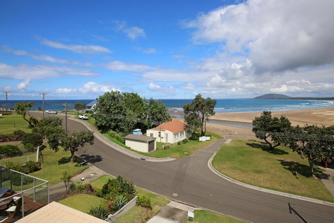 The Rotunda, Gerroa - Accommodation Mt Buller 37