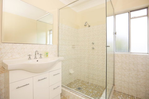 The Rotunda, Gerroa - Accommodation Mt Buller 23