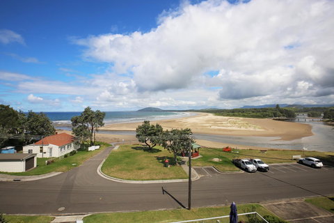 The Rotunda, Gerroa - Accommodation Mt Buller 33