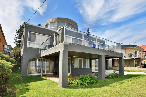 The Rotunda, Gerroa - Accommodation Mt Buller 29