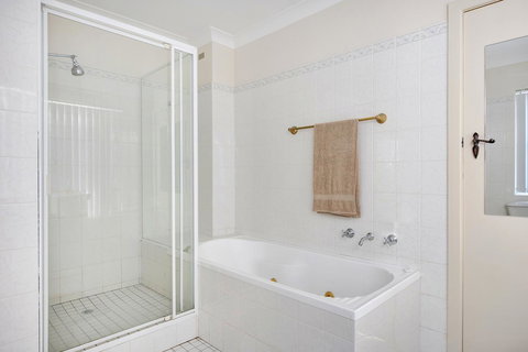 The Rotunda, Gerroa - Accommodation Mt Buller 24