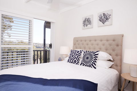 Bright And Spacious Family Home With Leafy Deck - Accommodation Mt Buller 12