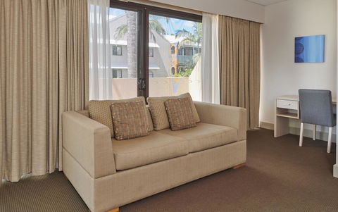 Waves Byron Bay - Accommodation Mt Buller 33
