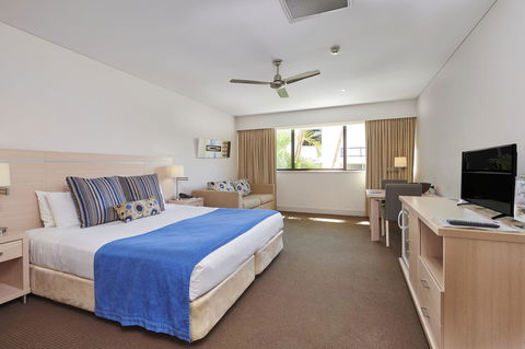 Waves Byron Bay - Accommodation Mt Buller 35