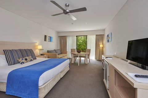 Waves Byron Bay - Accommodation Mt Buller 26