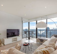 High Rise apt in Heart of Sydney wt Harbour View - Accommodation Mt buller