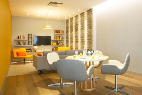 Novotel Sydney Darling Harbour - Accommodation Mt buller 27