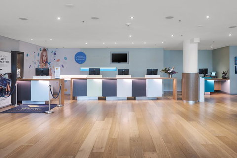 Novotel Sydney Darling Harbour - Accommodation Mt buller 10