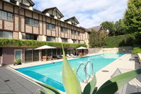 Book Castle Hill Accommodation Vacations Accommodation Mt buller Accommodation Mt buller