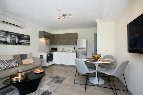 BEST WESTERN PLUS Apollo Hotel Newcastle - Accommodation Mt Buller 21