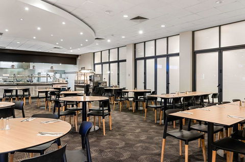 Quality Hotel Rules Club Wagga - Accommodation Mt Buller 13