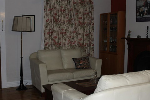 Boot Makers Cottage - Accommodation Mt Buller 10