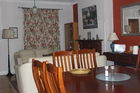 Boot Makers Cottage - Accommodation Mt Buller 5