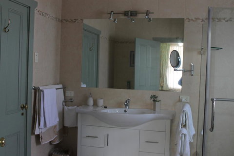 Boot Makers Cottage - Accommodation Mt Buller 15