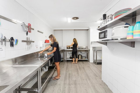 Summer House Sydney City - Formerly Sydney Backpackers - Accommodation Mt Buller 11