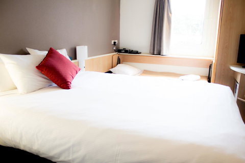 Ibis Newcastle - Accommodation Mt Buller 2