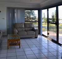 Oxley 8 at Tuncurry - Accommodation Mt Buller