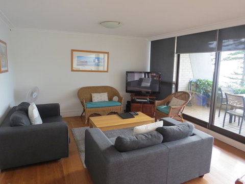 Manly Paradise Motel & Apartments - Accommodation Mt Buller 25