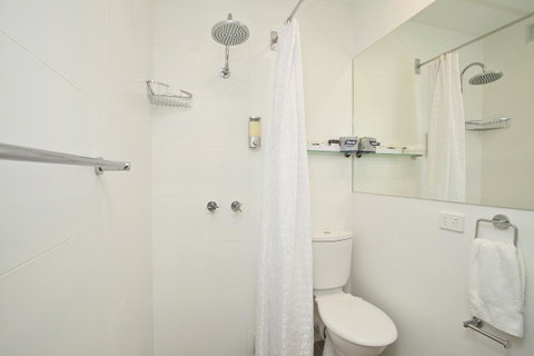 Manly Paradise Motel & Apartments - Accommodation Mt Buller 11
