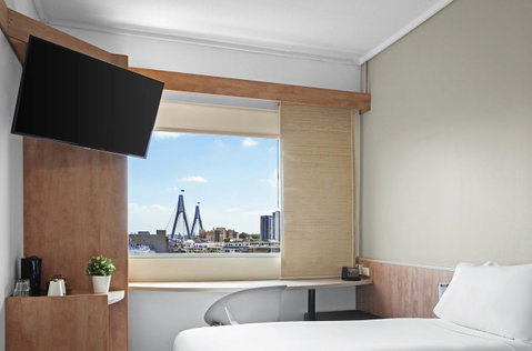 Ibis Sydney Darling Harbour - Accommodation Mt Buller 1