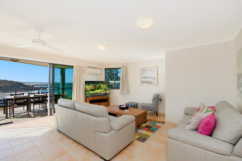 The Cove Yamba - Accommodation Mt buller 11