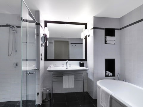 Amora Hotel Jamison Sydney - Accommodation Mt Buller 5