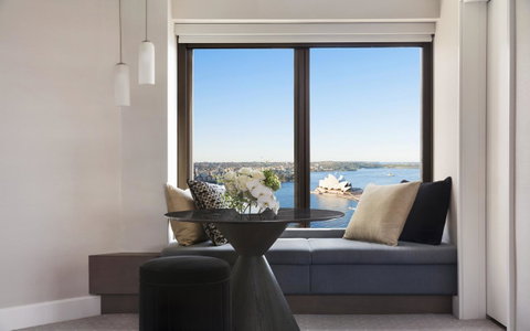 Four Seasons Hotel Sydney - Accommodation Mt Buller 3