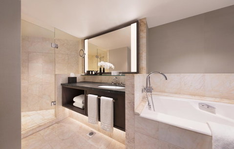 Four Seasons Hotel Sydney - Accommodation Mt Buller 8