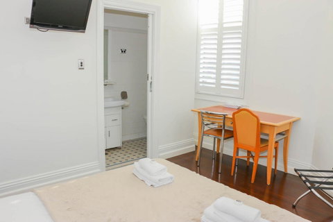 Glasgow Arms Hotel Ultimo - Accommodation Mt Buller 10