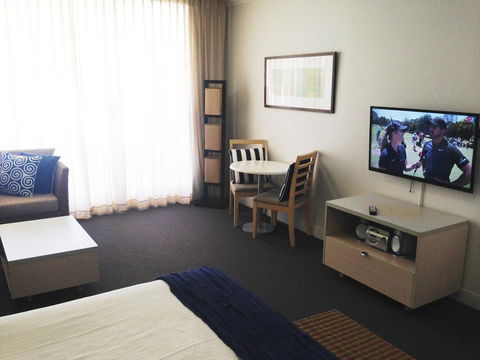 BASE Holidays - Ettalong Beach Premium Apartments - Accommodation Mt Buller 40