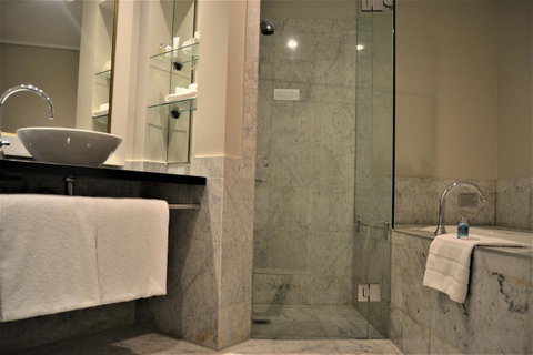 Radisson Blu Plaza Hotel Sydney - Accommodation Mt Buller 40