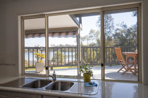 Urunga Riverview - Accommodation Mt Buller 6