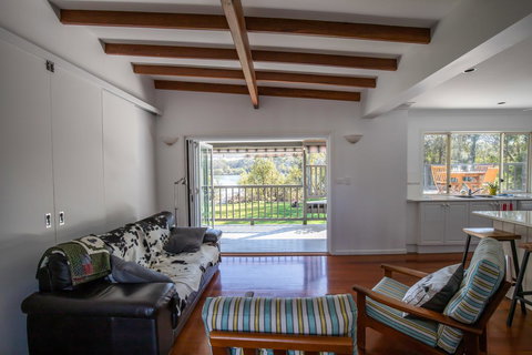 Urunga Riverview - Accommodation Mt Buller 7