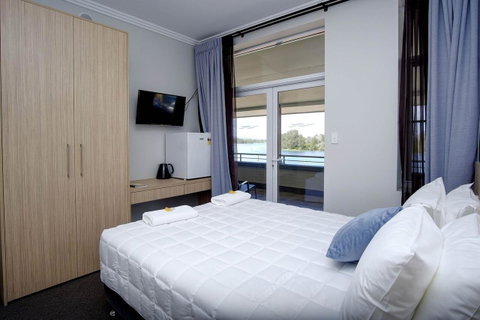 Lakes And Ocean Hotel Forster - Accommodation Mt buller 30