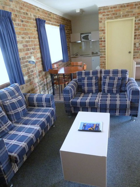Mollymook Surfbeach Motel & Apartments - Accommodation Mt Buller 32