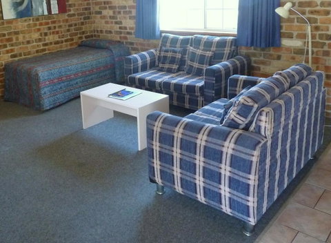 Mollymook Surfbeach Motel & Apartments - Accommodation Mt Buller 36