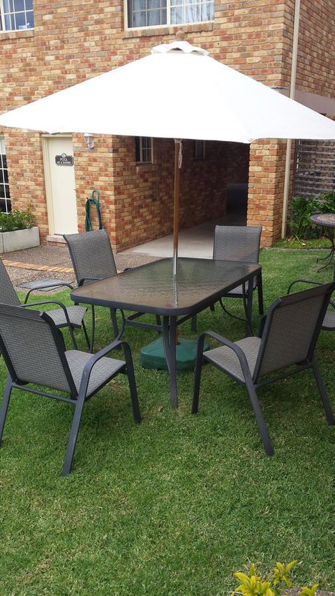 Mollymook Surfbeach Motel & Apartments - Accommodation Mt Buller 11