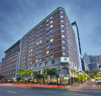 Holiday Inn Darling Harbour - Accommodation Mt buller