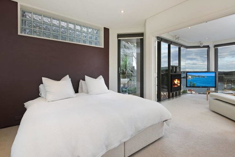 STUNNING MANLY VIEWS - Accommodation Mt buller 7
