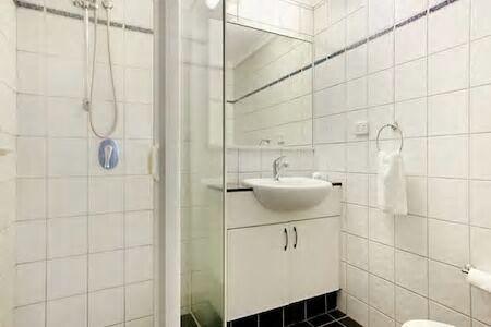 Central Studio, Darwin CBD Northern Territory - Accommodation Mt Buller 9